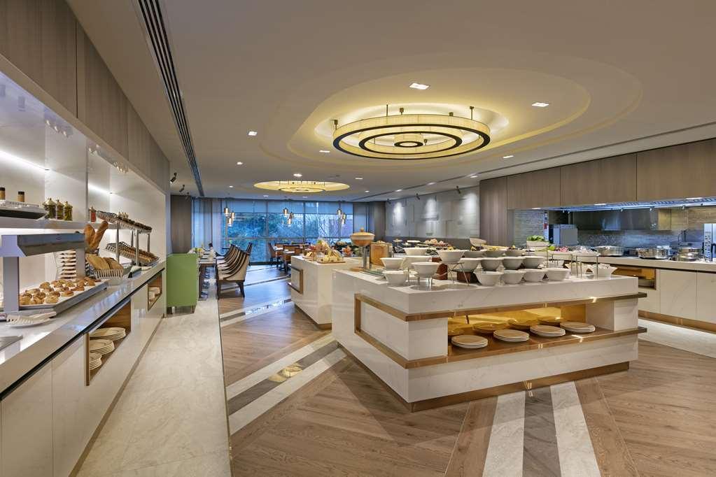 Titanic Port Bakirkoy 5* Istambul